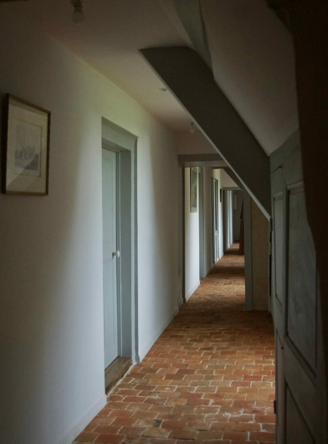 Couloir intérieur du Château de Blossac, monument historique du XVIIe siècle